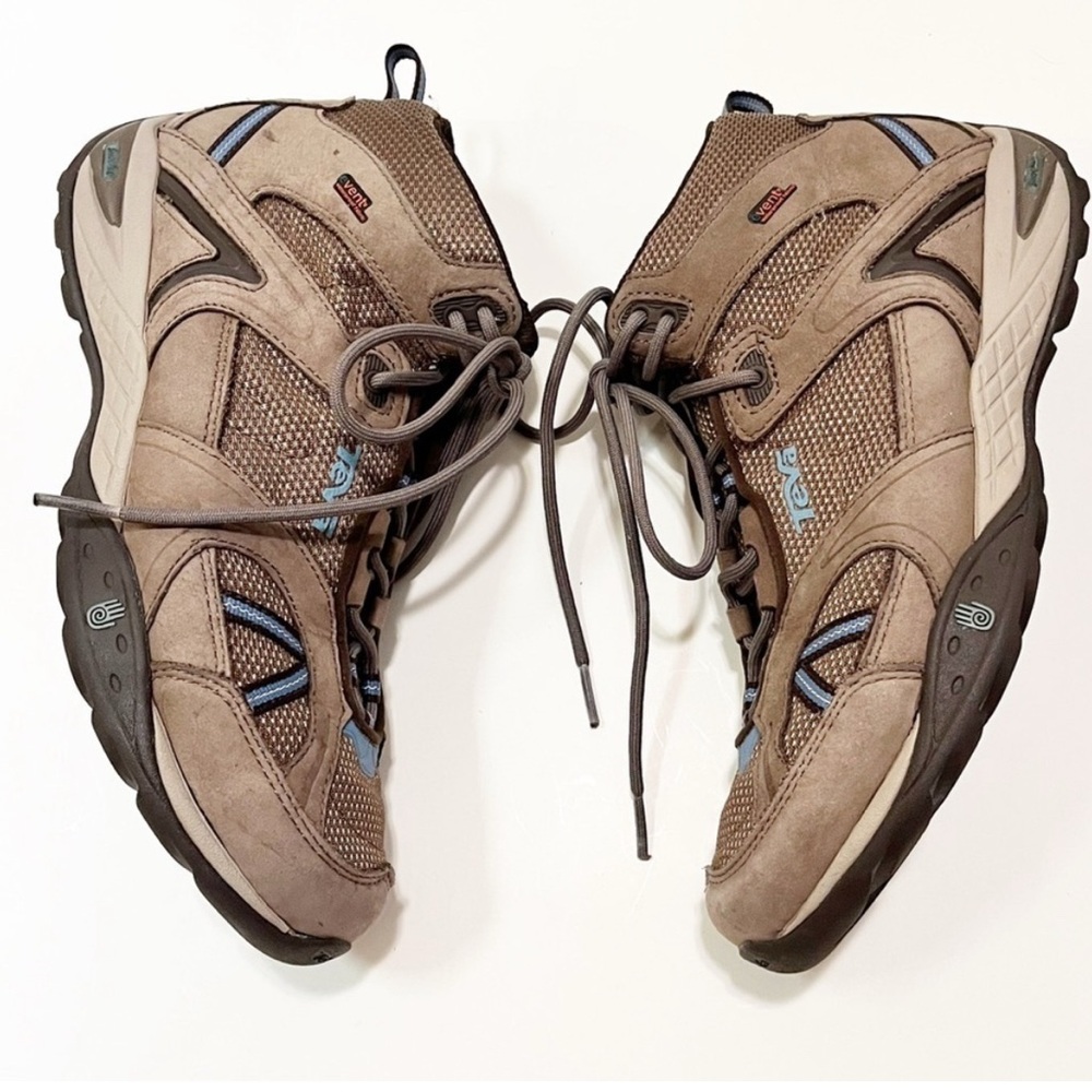 Teva women’s  Brown and Blue Athletic Shoes